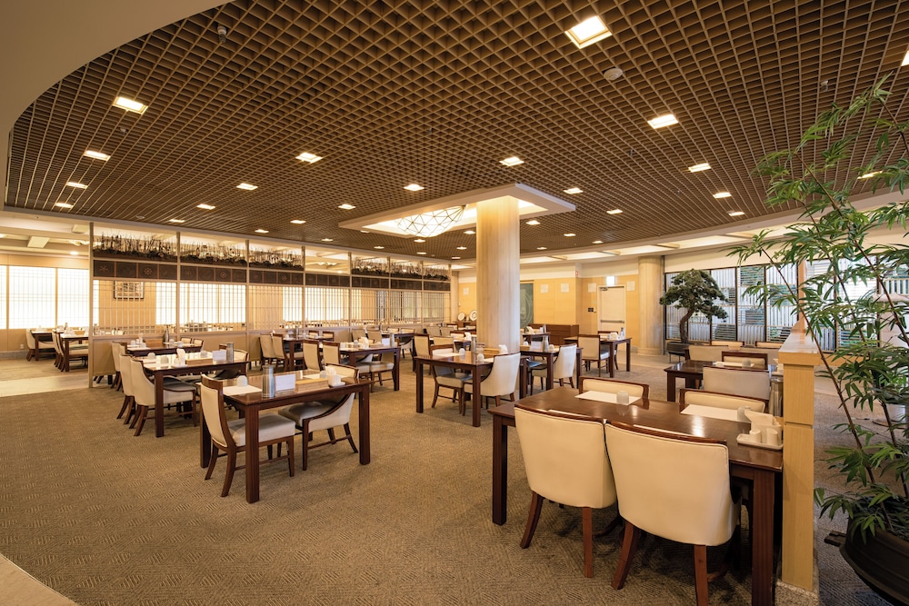 [GIVE(RICE) PKG] Resort Suite(Kitchen/Standard/Bed) - 1kg of Haetumi rice provided