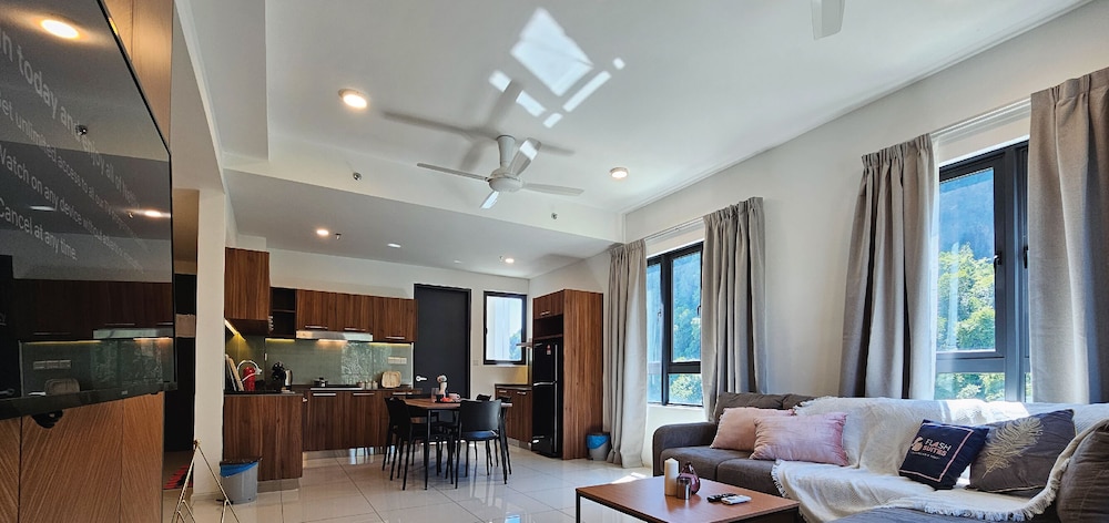 Premium Suite, 3 Bedrooms - Photo 8