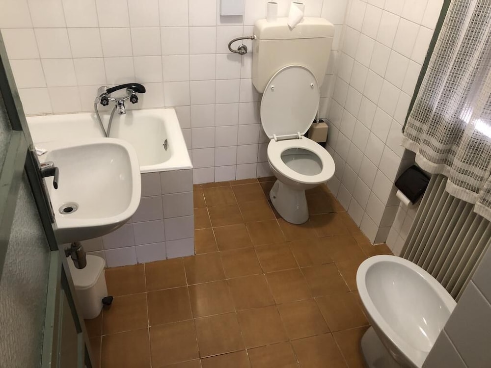 Double or Twin Room photo 2