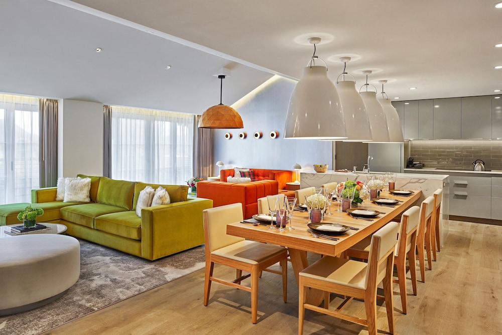 Room, 3 Bedrooms, Balcony - Photo 7