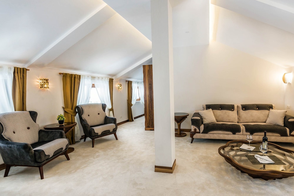 Comfort Apartment photo 2