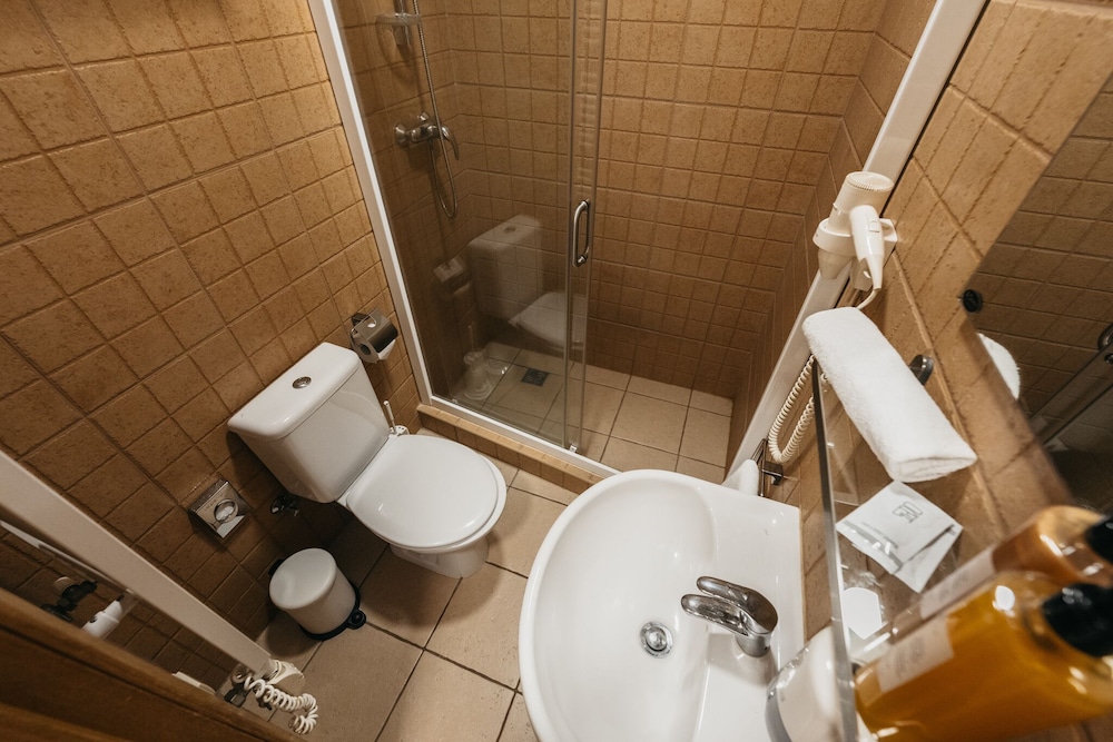 Deluxe Apartment - Photo 11