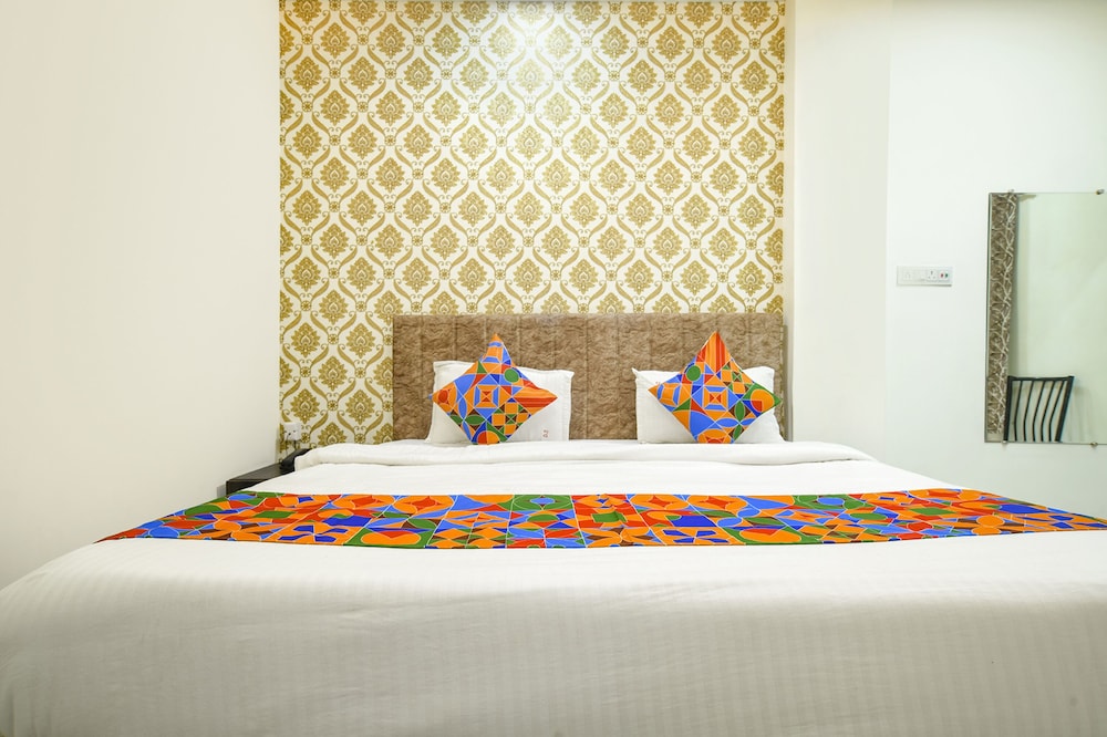 Deluxe Room - Photo 4