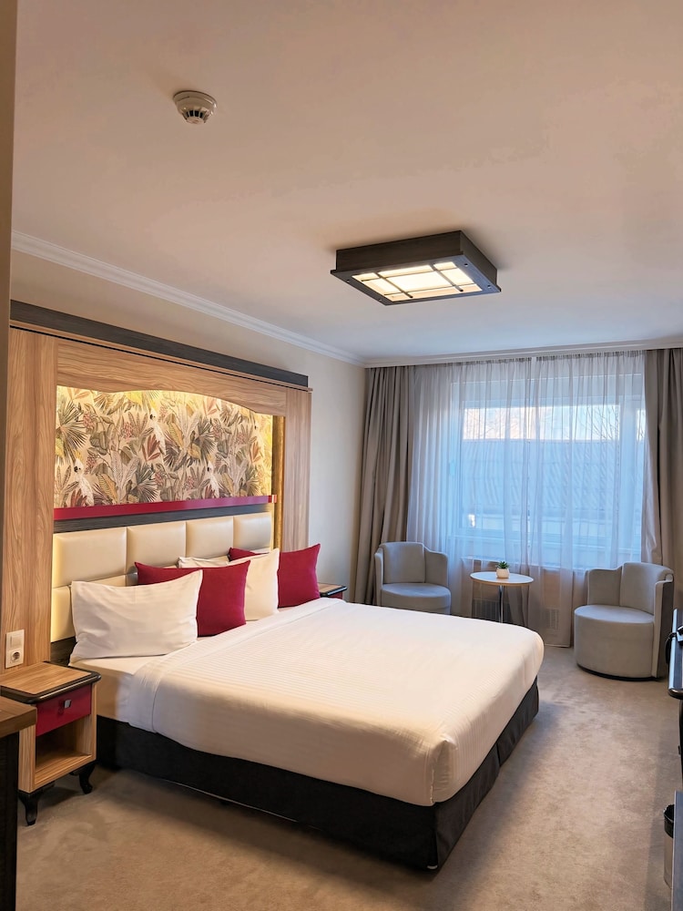 Standard Room (Free room upgrade upon availability) - Photo 3