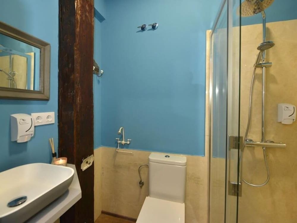 Triple Room, Private Bathroom (Interior PP) photo 2