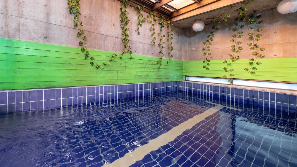 Basic Room, 1 Bedroom (B201 Loft-style Pool Villa) photo 2