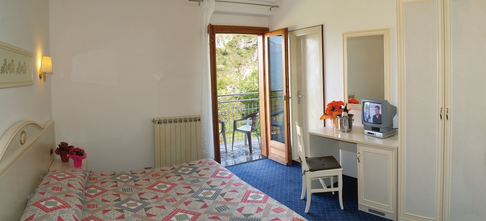 Double Room Single Use