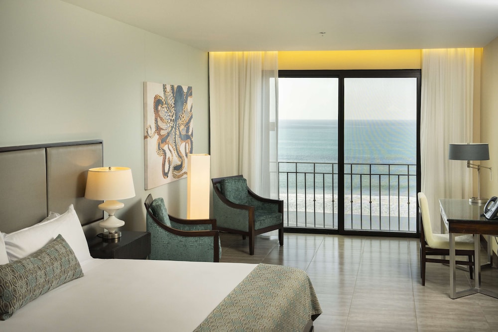 Deluxe Room, 1 King Bed, Ocean View