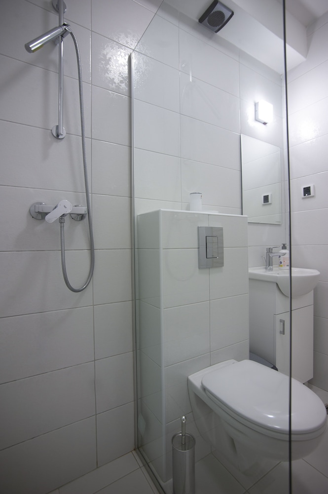Apartment (3) photo 2