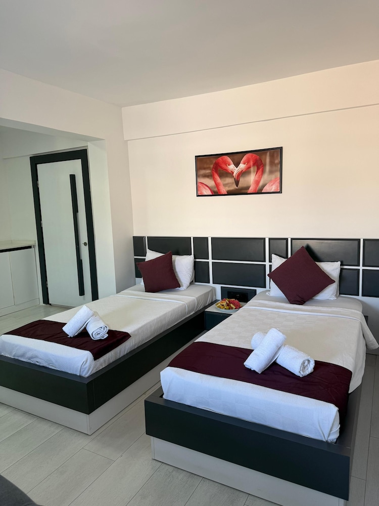 Economy Twin Room photo 1