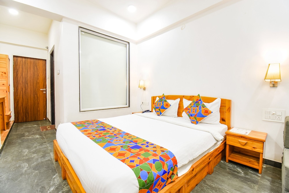 Deluxe Room - Photo 4