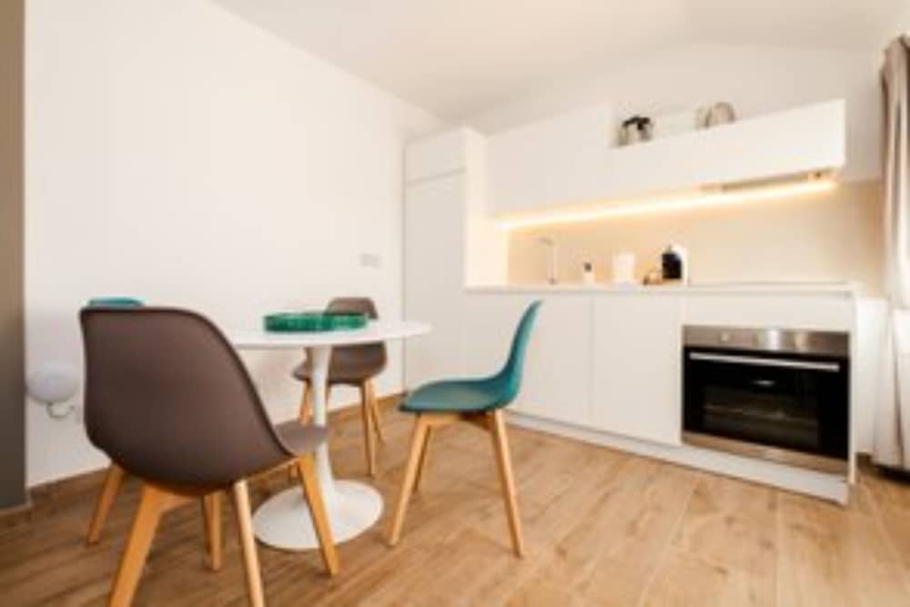 Superior Apartment photo 2