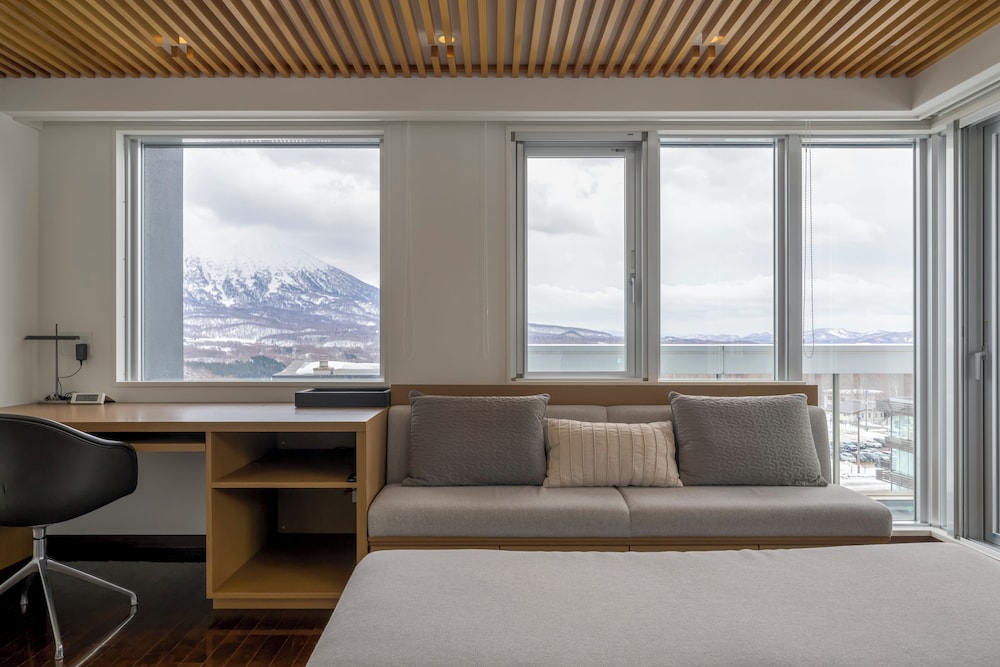 Penthouse, 4 Bedrooms, Mountain View