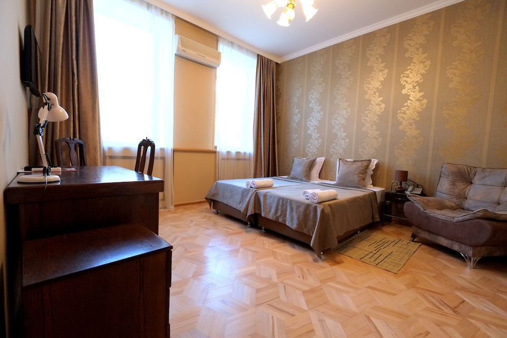 Executive Suite photo 2
