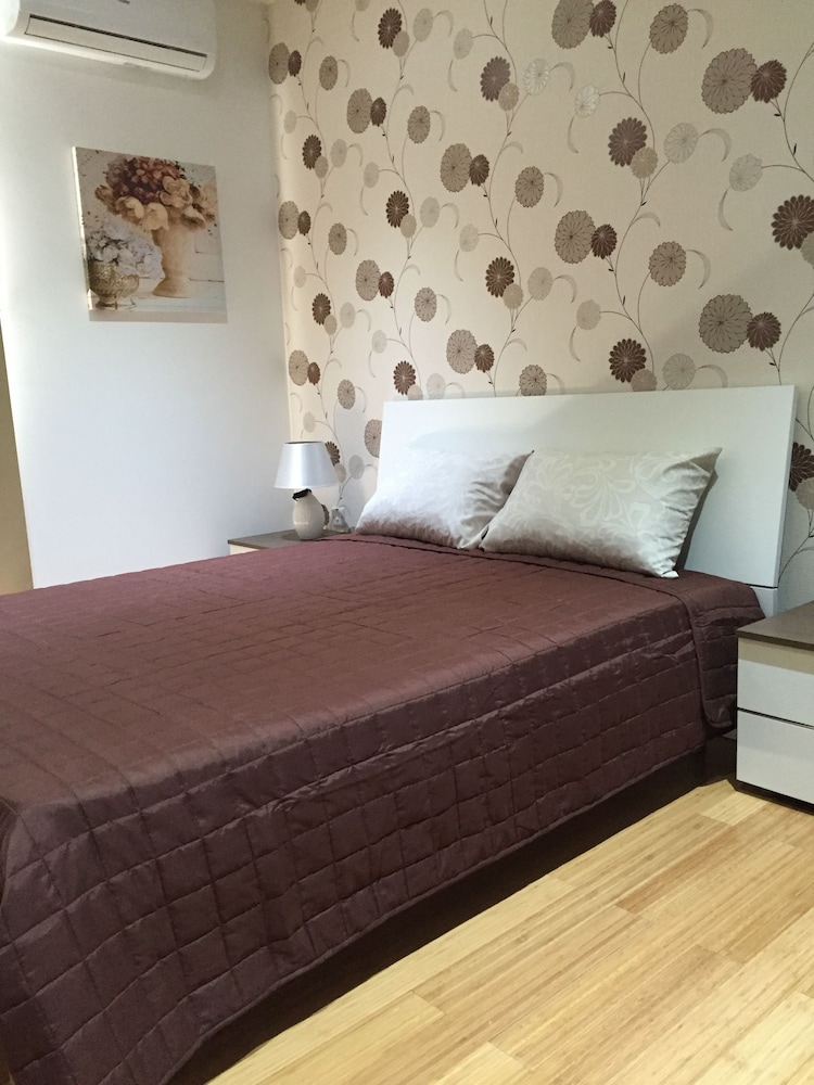 Double Room, Shared Bathroom