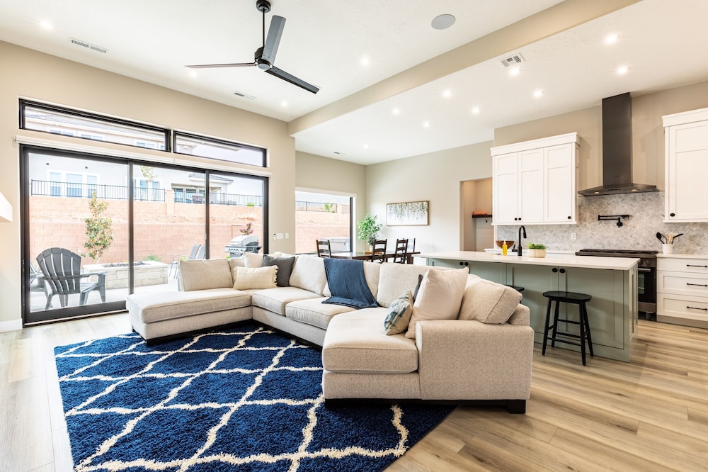 House, 2 Bedrooms