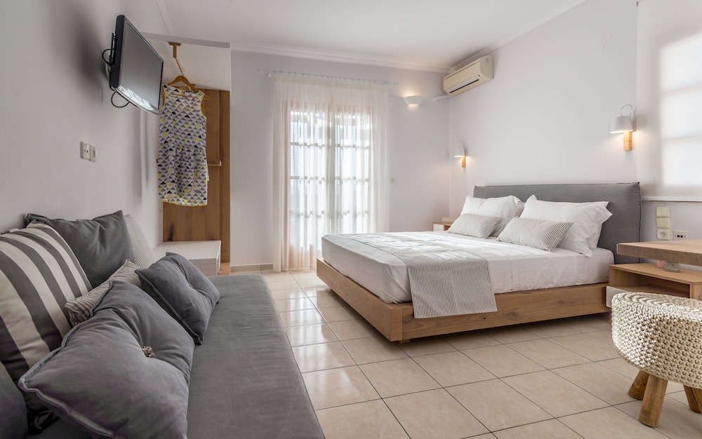 Triple Room, Sea View photo 1