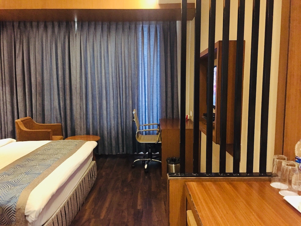 Presidential Room