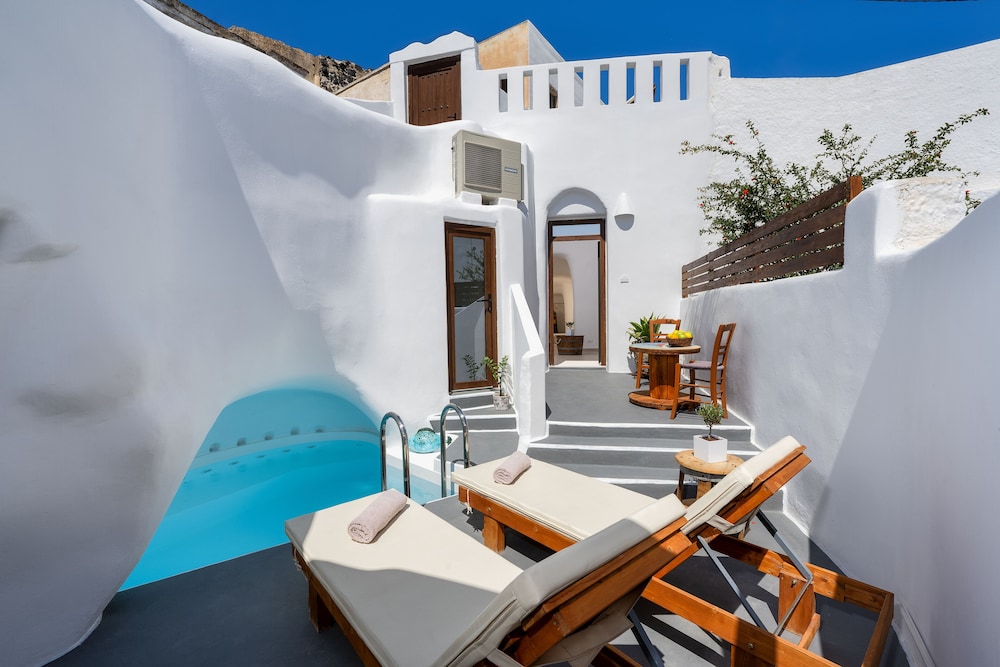 Deluxe Suite with outdoor Hot Tub (Feredini)
