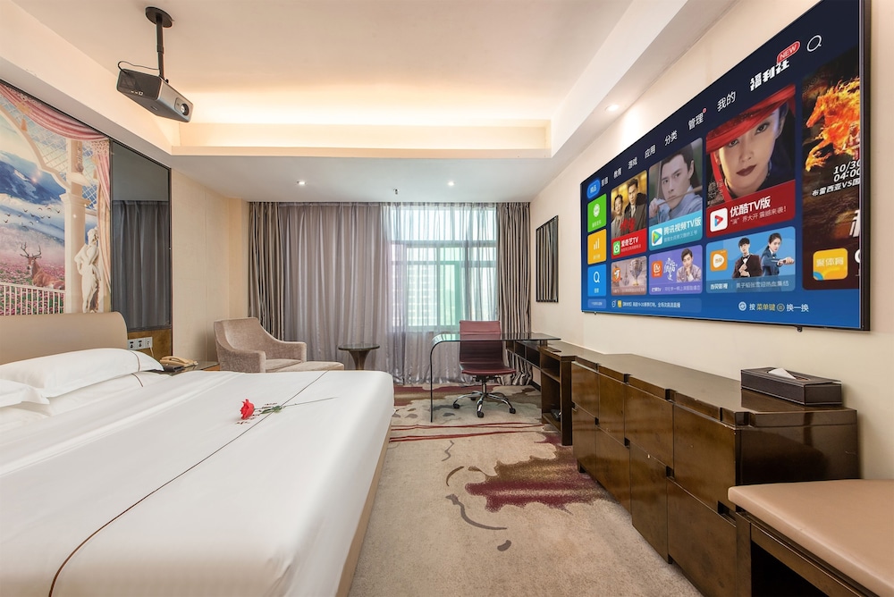 Exclusive Double Room, City View