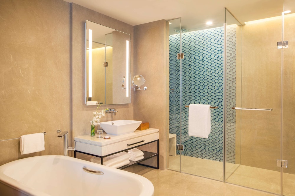 Regency, Suite - Photo 4