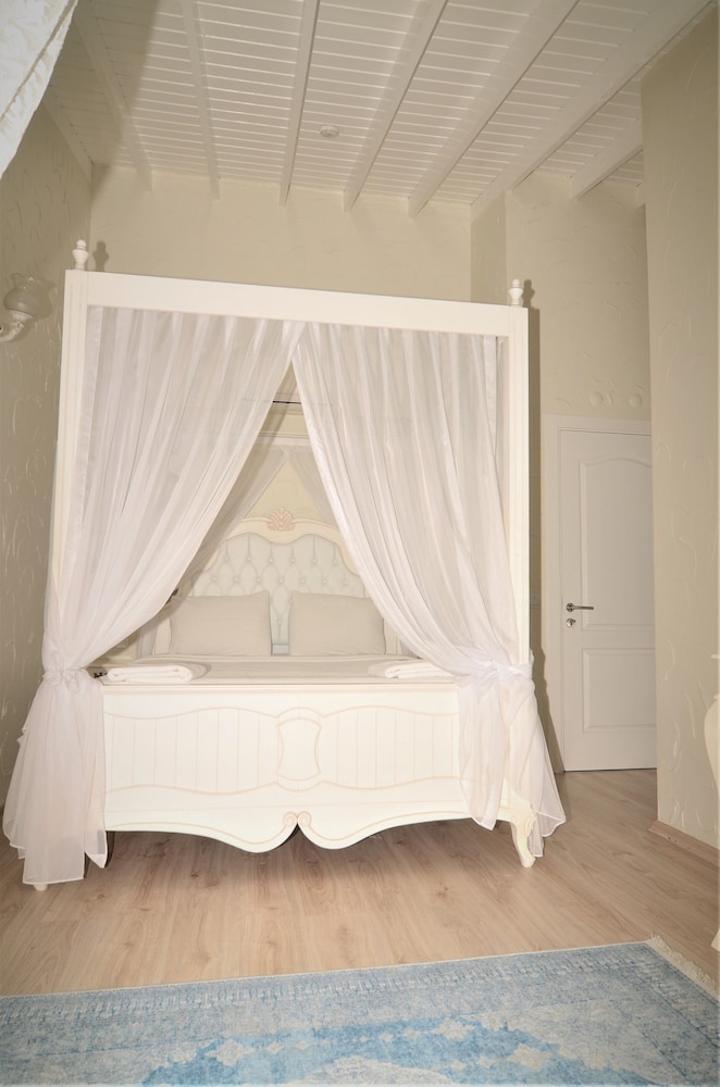 Luxury Quadruple Room photo 1