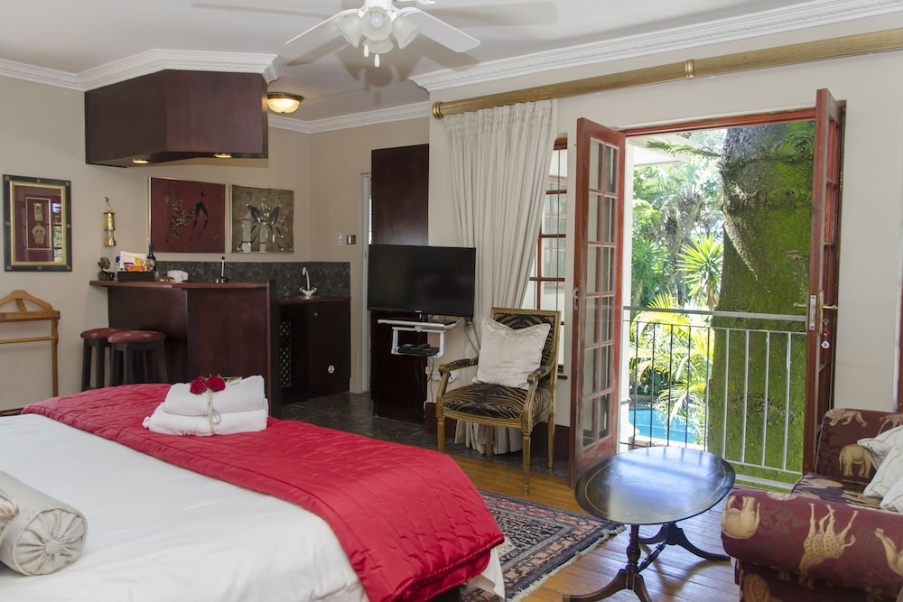 Luxury Room (1) - Photo 9