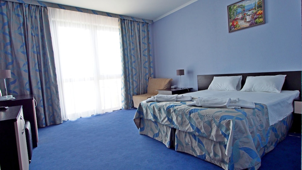 Standard Double Or Twin Room photo 2