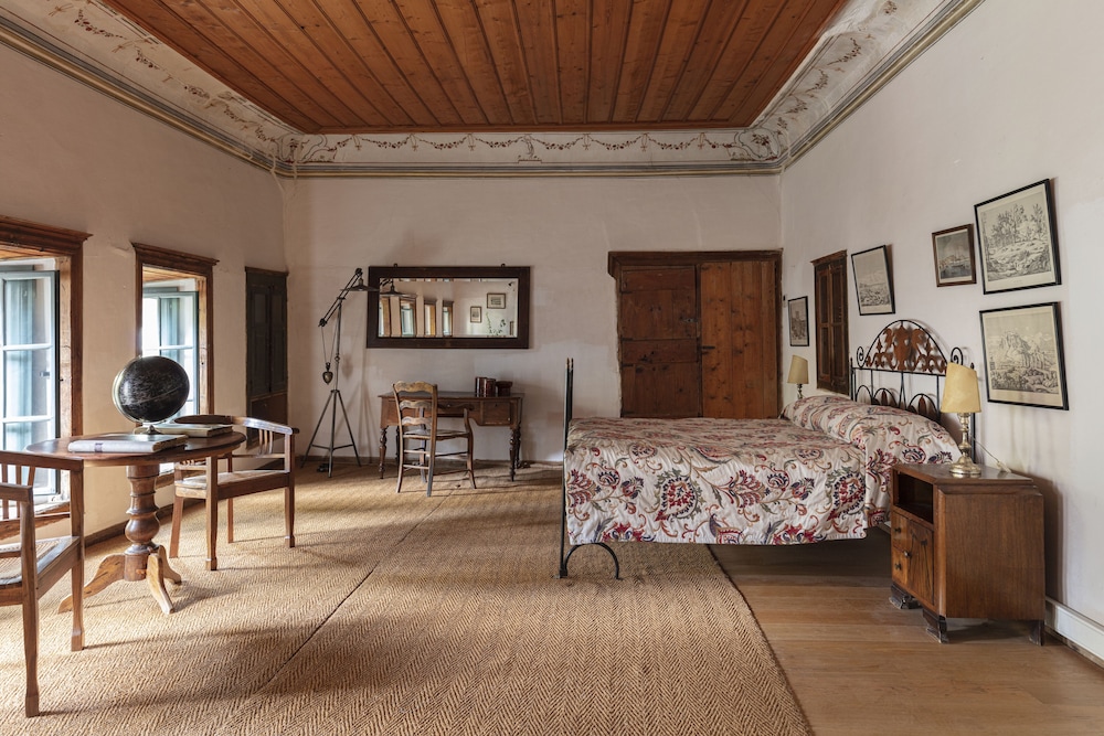 Virani Suite photo 2