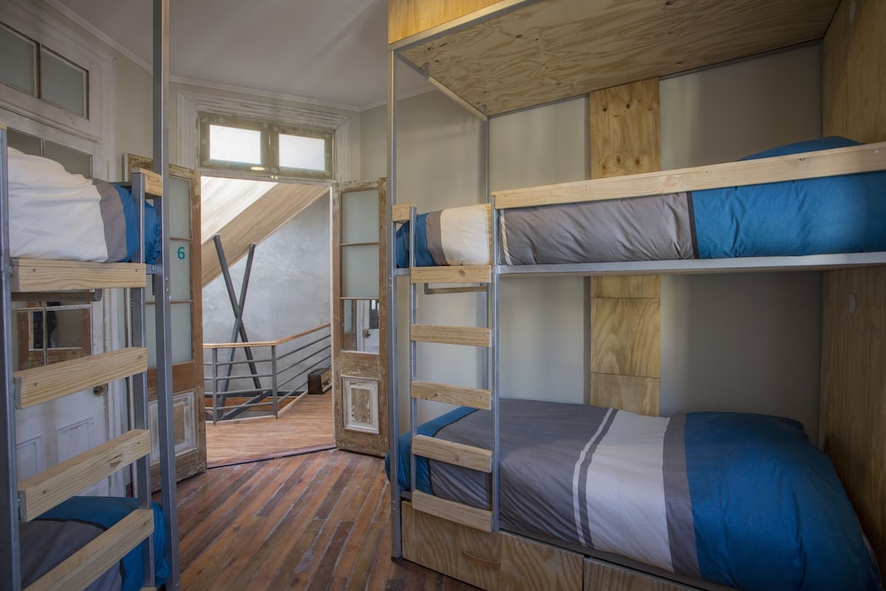 Standard Shared Dormitory, Women Only, Shared Bathroom photo 3