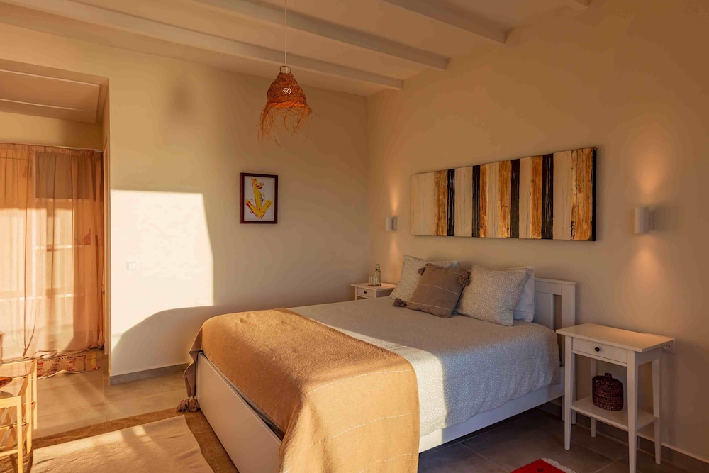 Superior Double Room, Balcony, Bay View photo 3