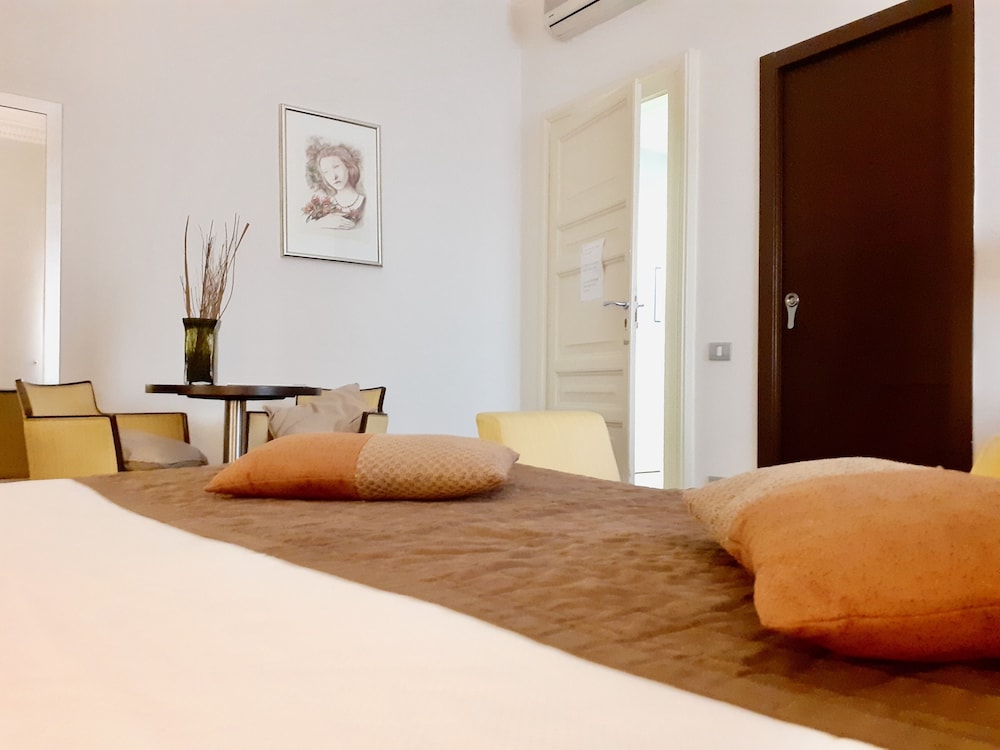 Comfort Room, 1 Bedroom photo 1