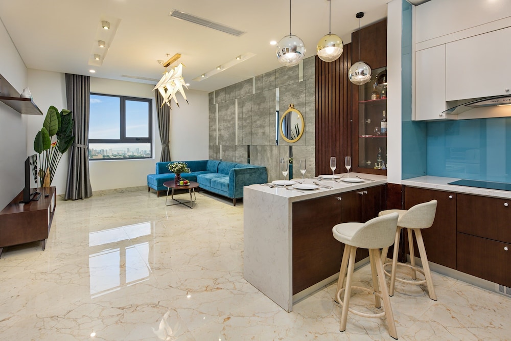 Luxury Suite, Bathtub, Ocean View photo 1