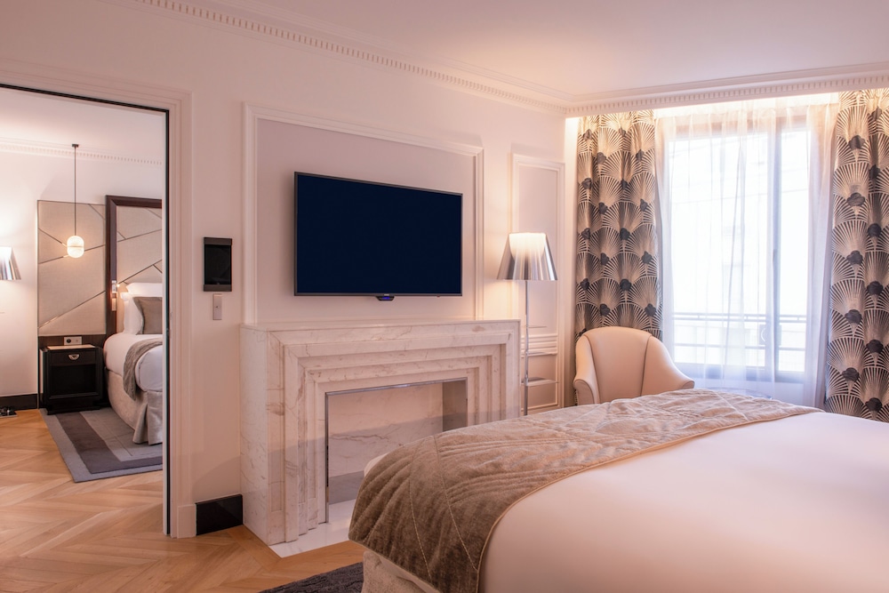 Executive King Room