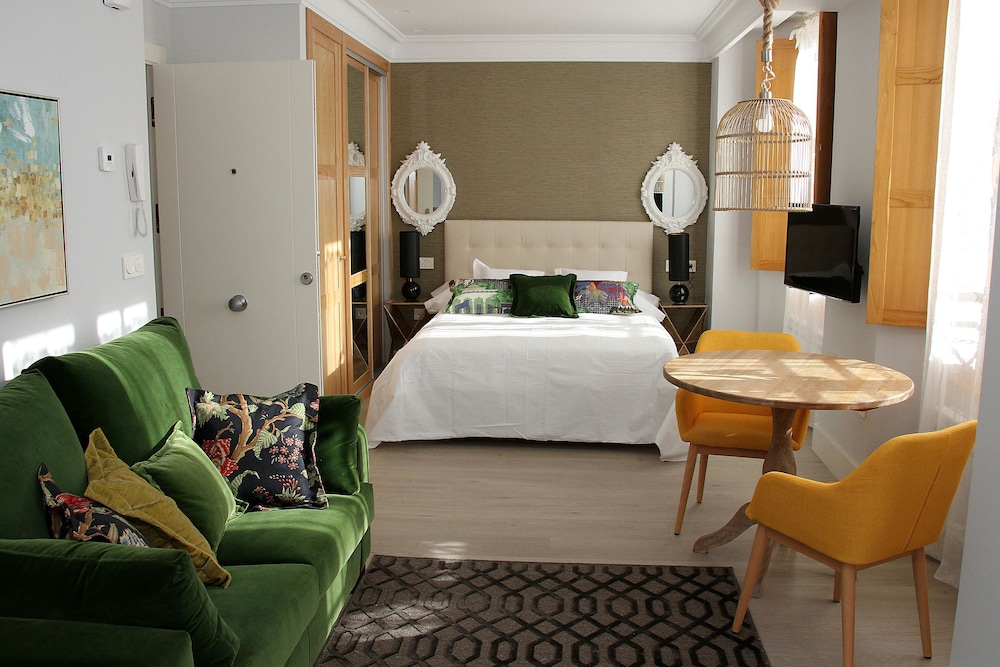 Suite (C) photo 2