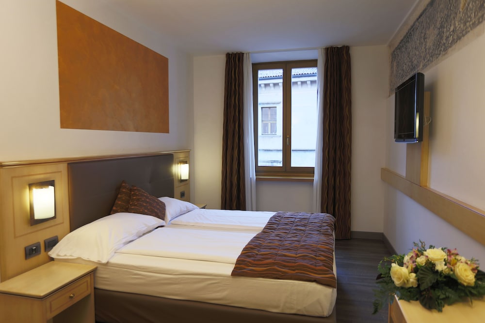 Classic Double Room Single Use