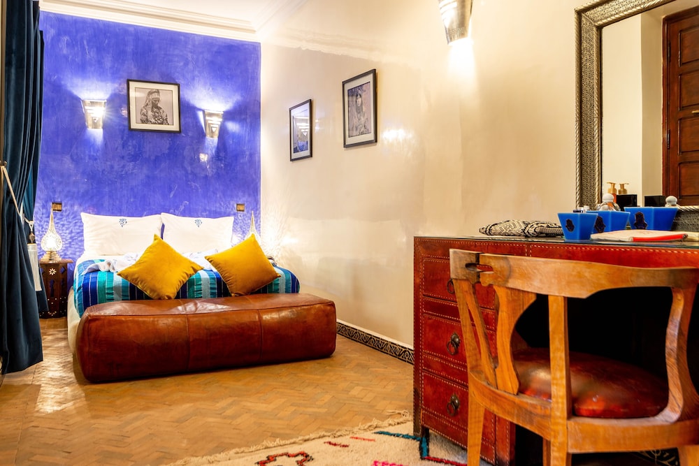 Deluxe Room - Photo 11