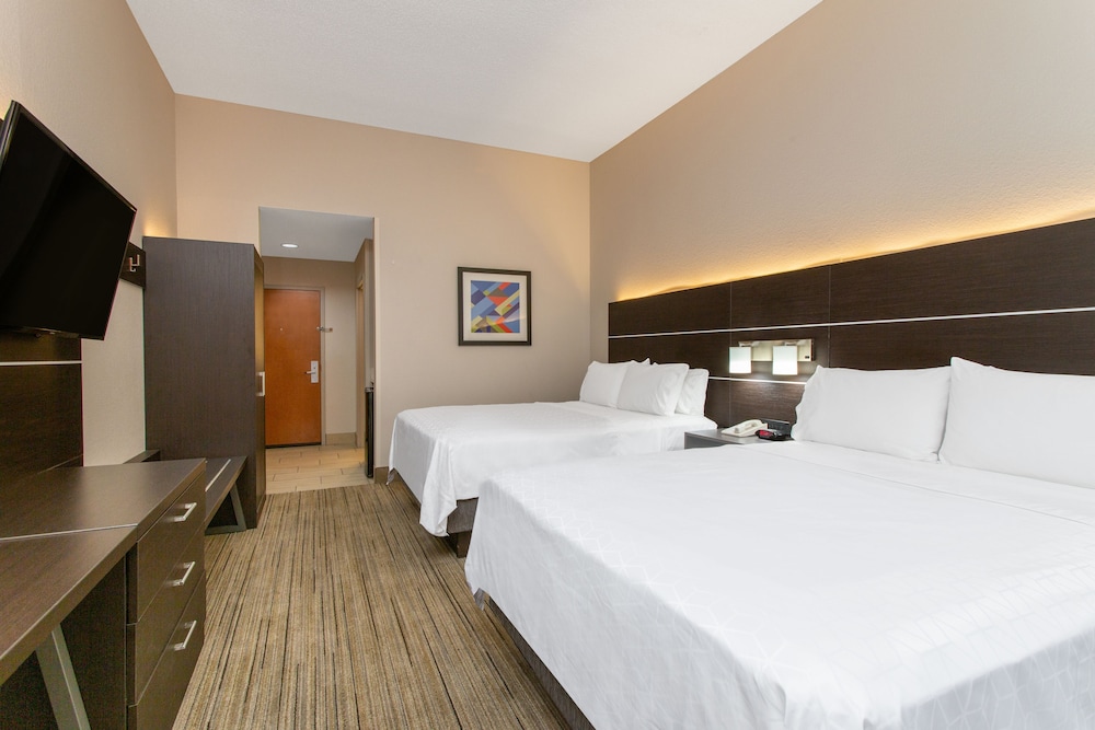 Standard Room, 2 Queen Beds, Accessible (Communication) - Photo 3