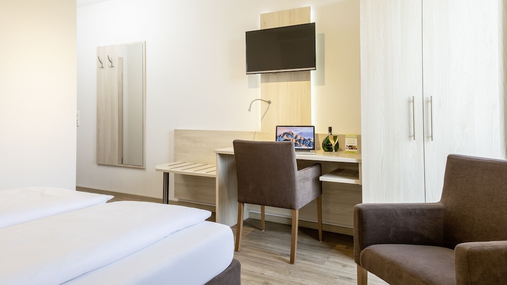Deluxe Double Room photo 3