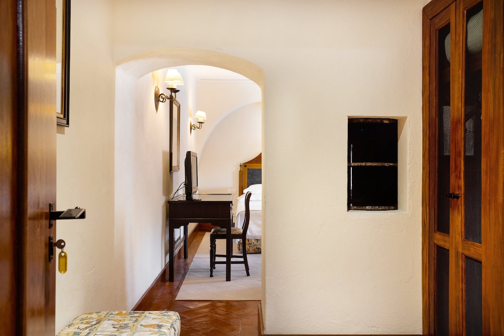 Superior Double or Twin Room - Photo 5