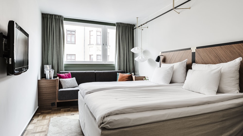 Superior Room, 1 Double Bed with Sofa bed, Non Smoking