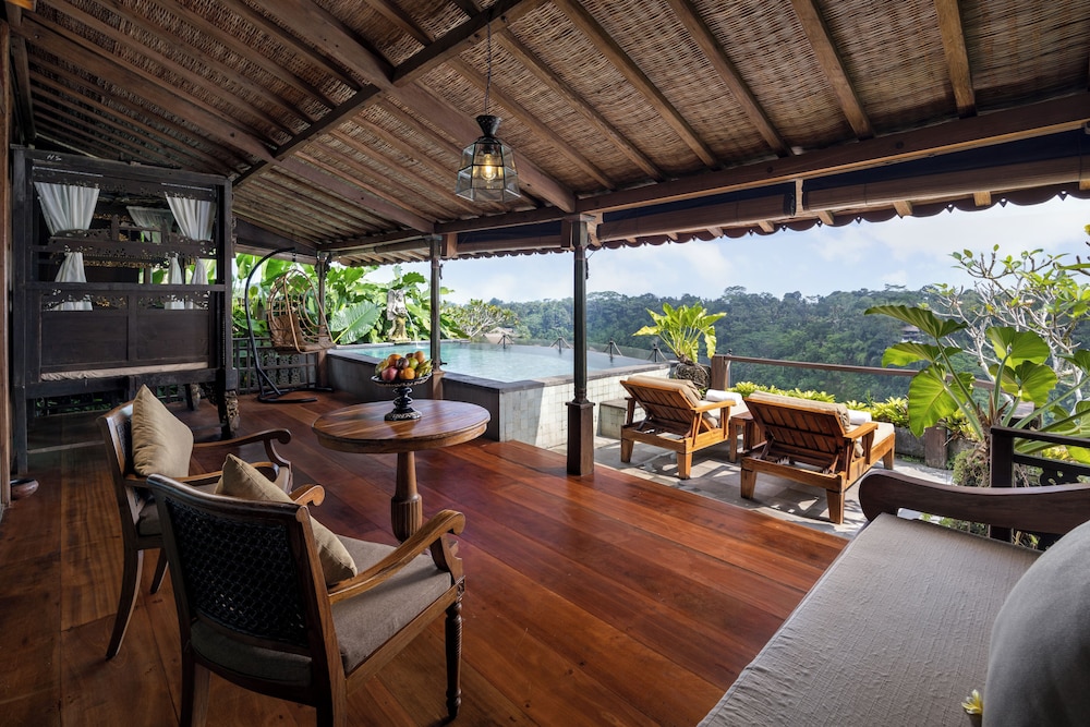 Luxury Valley Villa With Infinity Pool