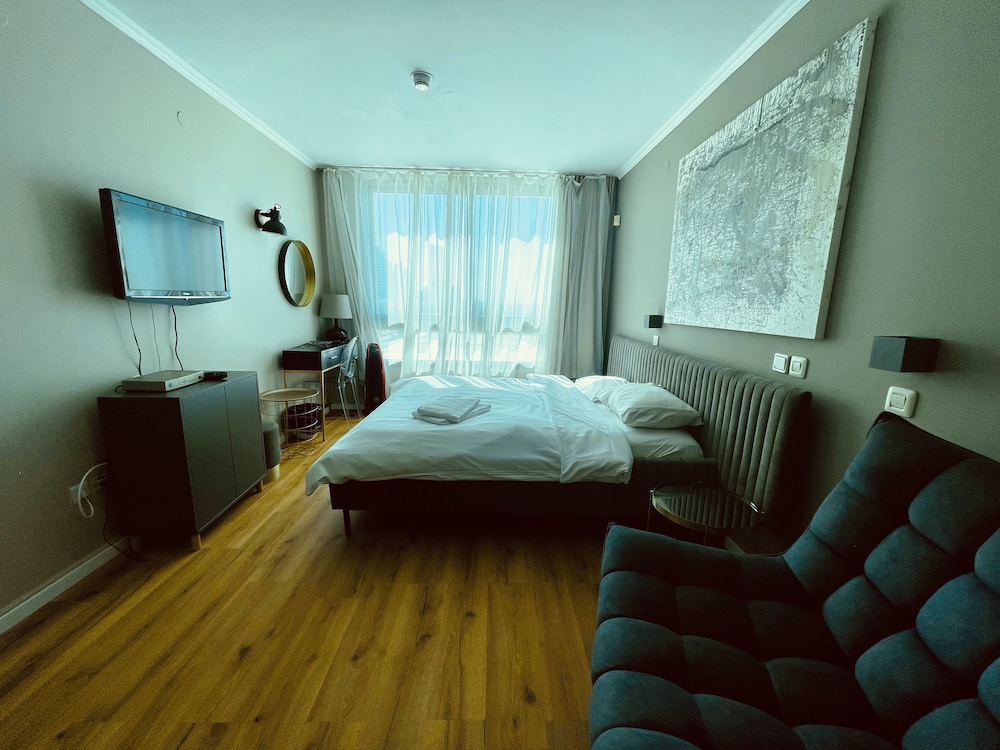 Romantic Studio, Sea View - Photo 7