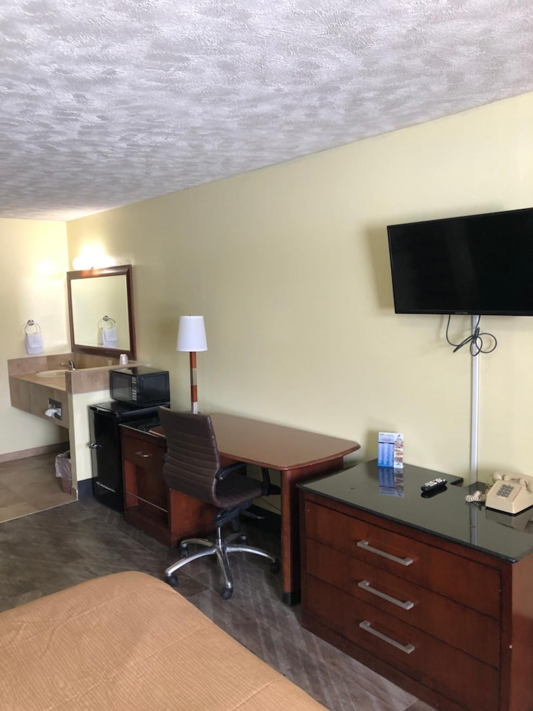 Room photo 2