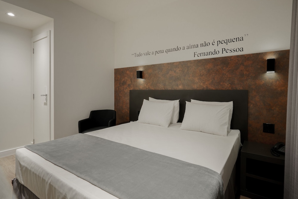 Deluxe Double Room - Photo 4
