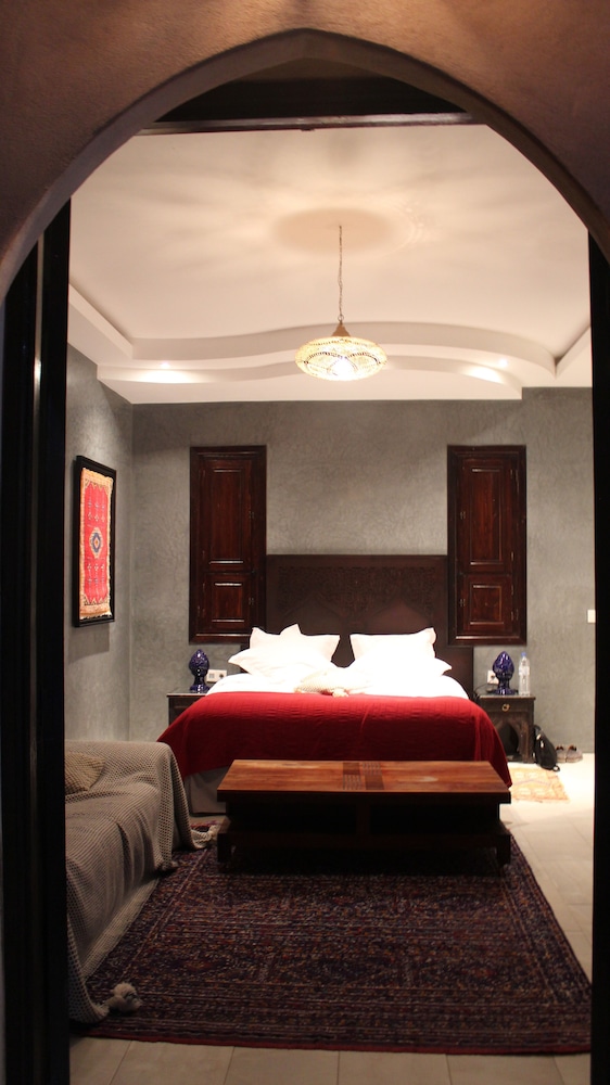 Superior Suite, Pool View photo 2