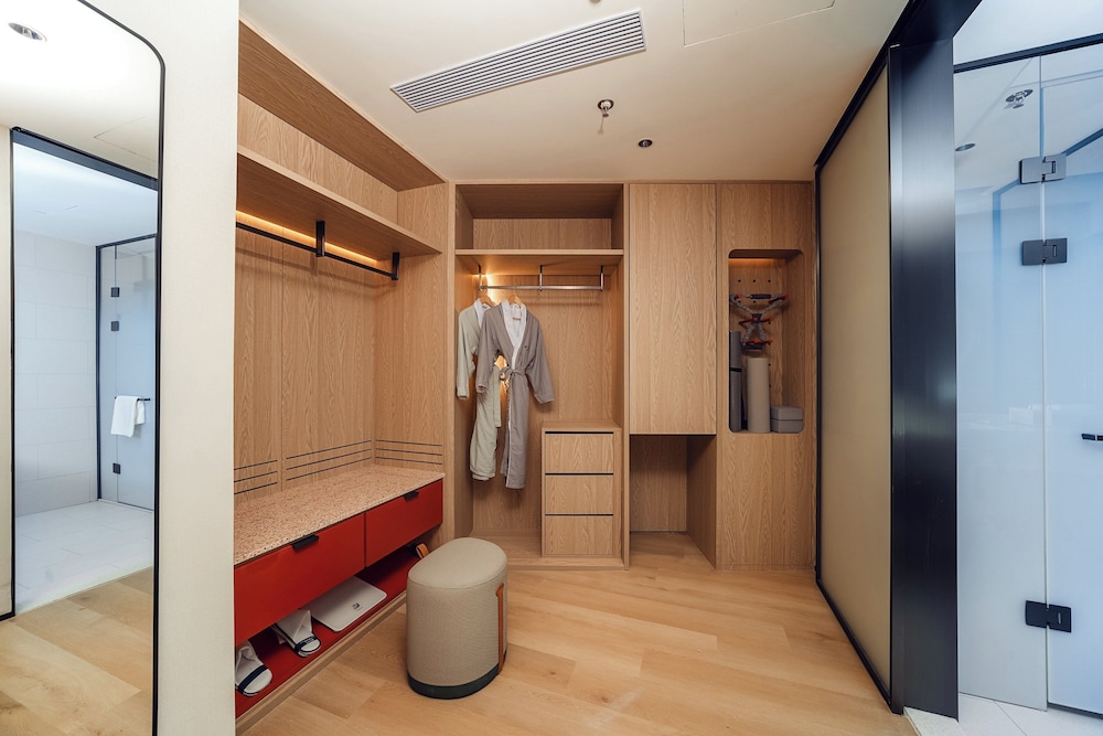 Apartment Suite