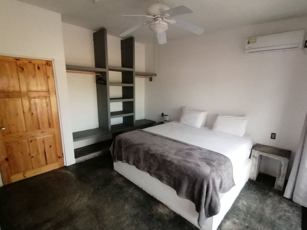 Deluxe Apartment photo 1