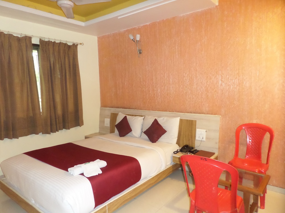 Deluxe Room (Ac) photo 1