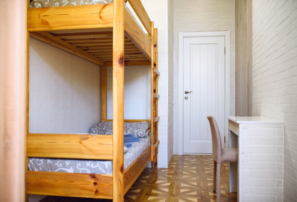 Economy Twin Room, Shared Bathroom photo 2